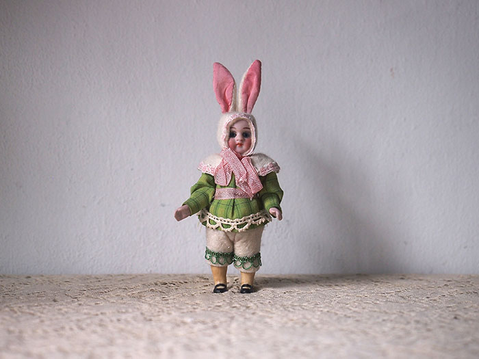 ウサギの着ぐるみビスク・ドール E | アンティーク・フランス雑貨店_