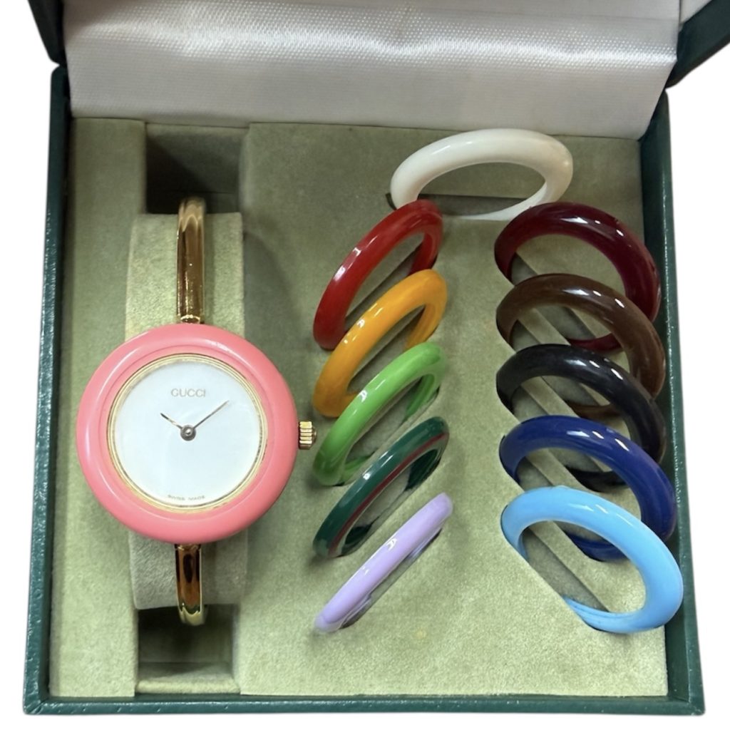 GUCCI（グッチ） チェンジベゼル 1100-L 腕時計の買取実績 | 買取専門