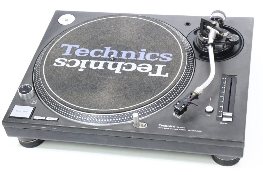 Technics ◎ [SL-1200MK3D] ターンテーブル テクニクス ◎ #6944の買取