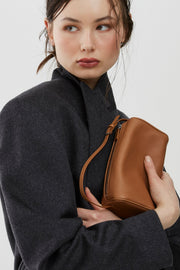 The Row | 90'S bag beige leather bag | Savannahs