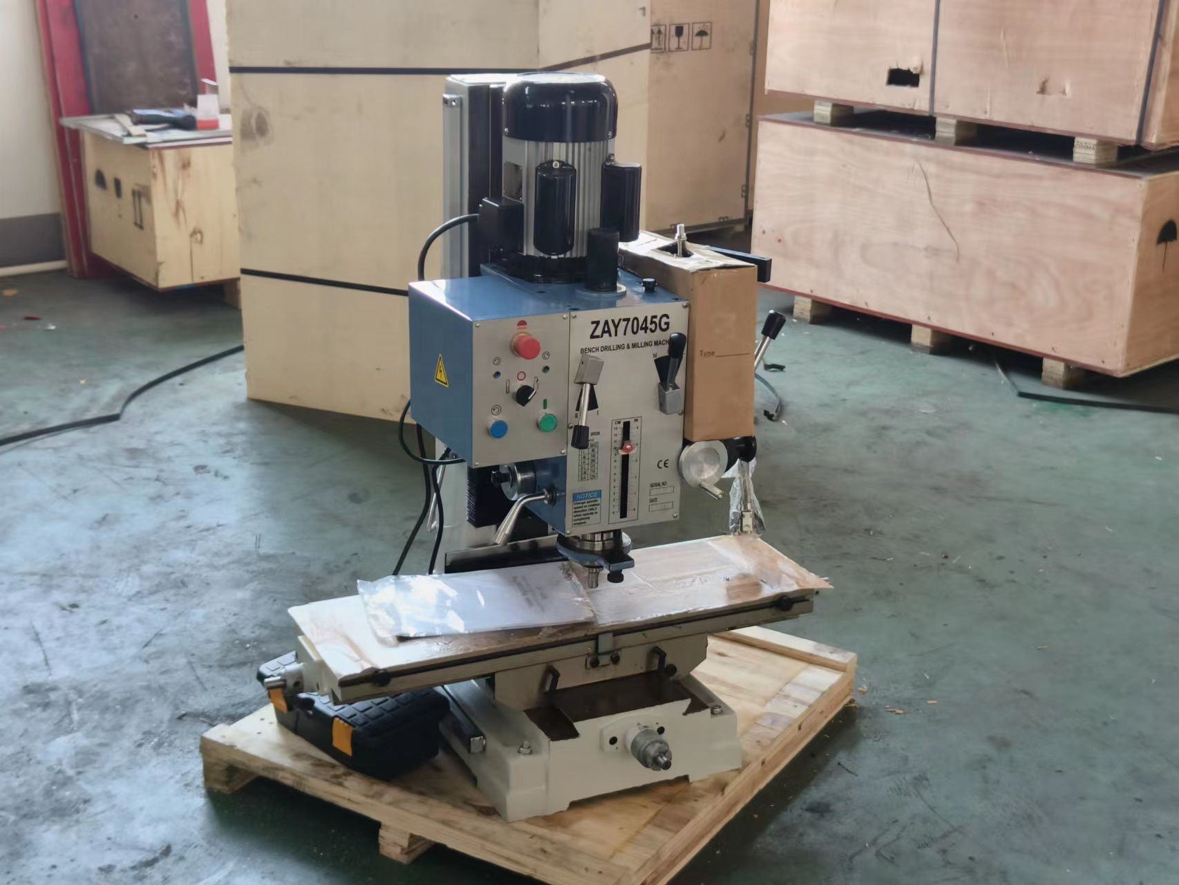 ZX16 ZX25 ZX32 Gear Head Benchtop Milling Machine | Vertical