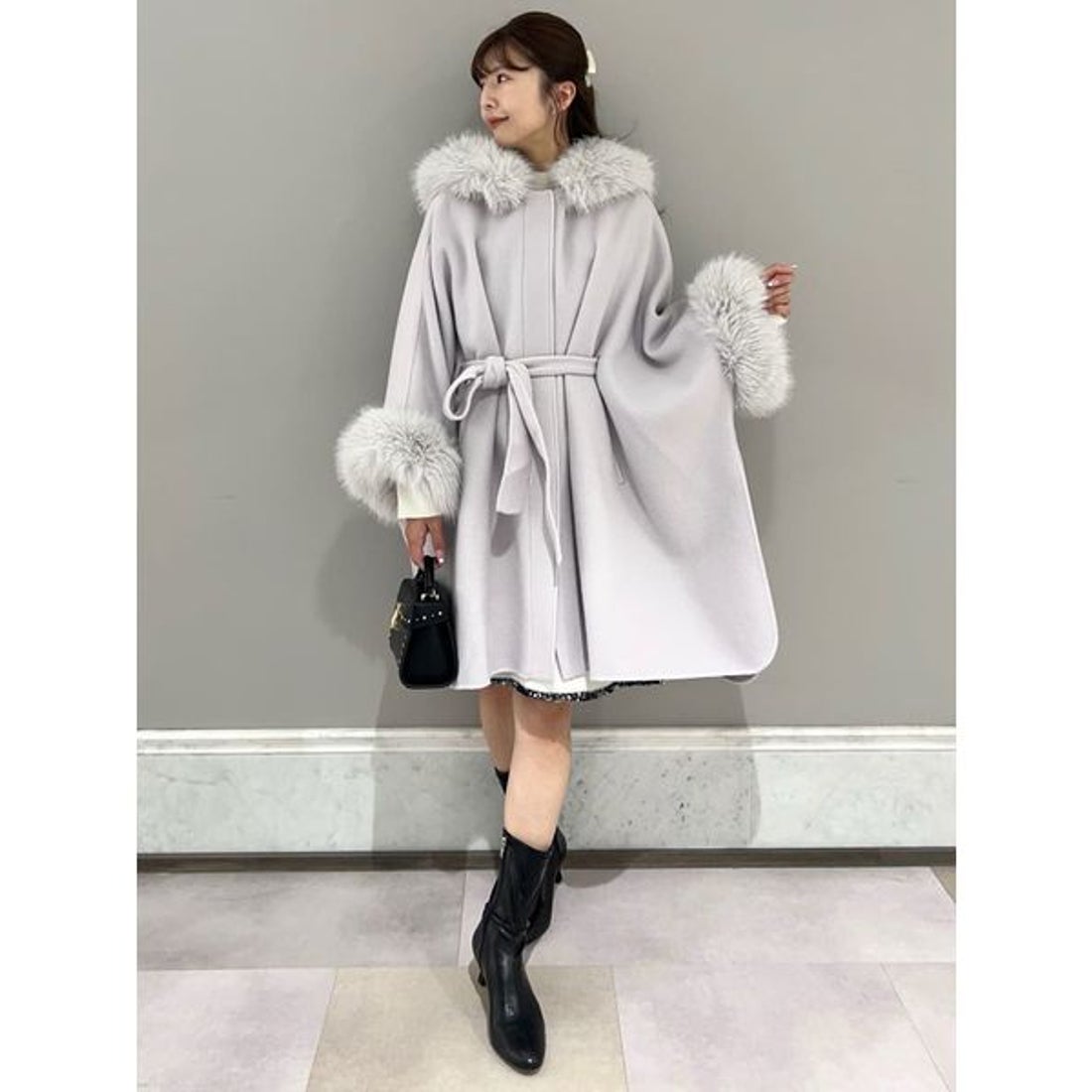 セルフォード CELFORD ファーポンチョコート （LGRY） - ファッション