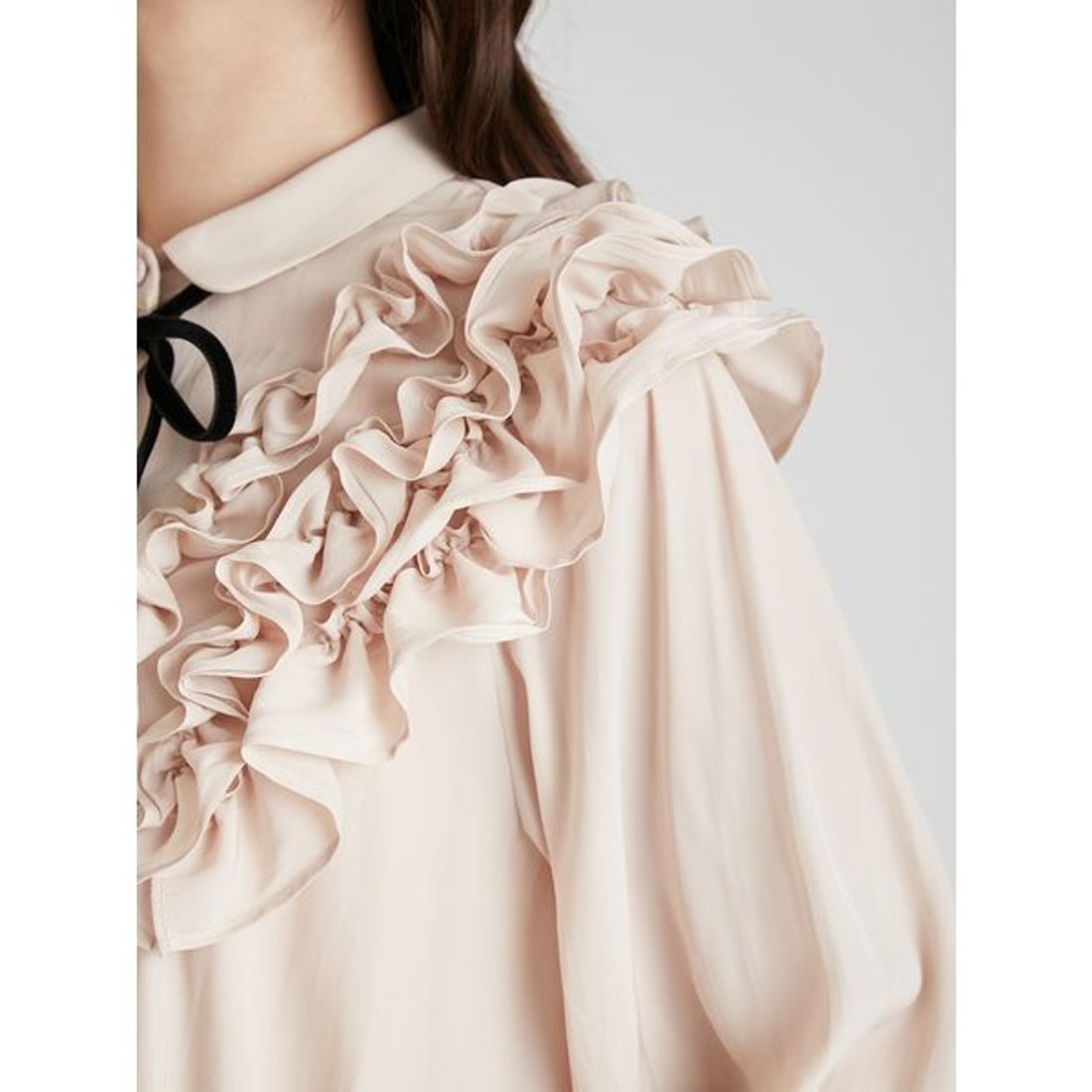 セルフォード CELFORD フリルヨークシャツカラーブラウス （OWHT