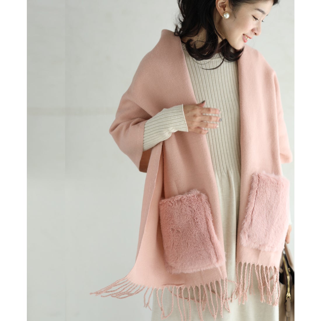 カワイイ CAWAII ちょっとそこまで出かけるのに羽織れる ファー