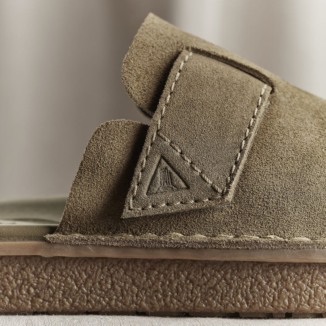 Clarks Litton Mule / リットンミュール （オークウッドスエード