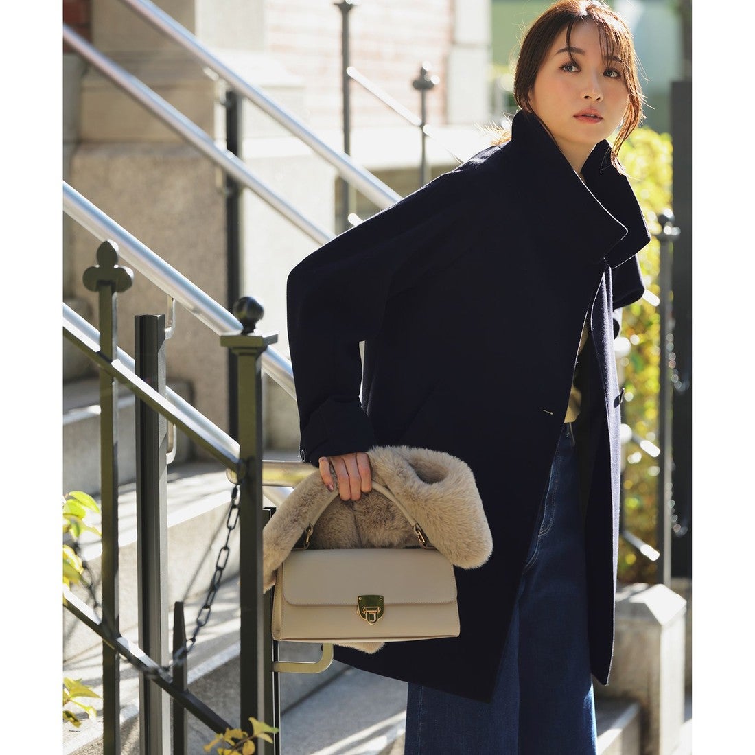 ANY SIS ウールライクスタンドカラー ミドルコート （ネイビー） -靴