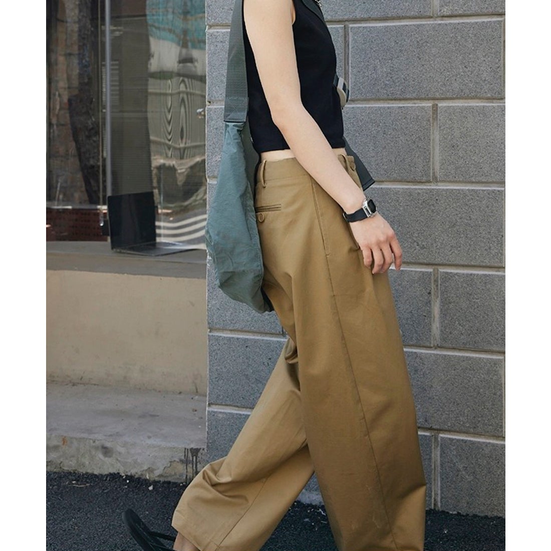 アナザーエス ANOTHER S タック入りワイドチノパン （ベージュ