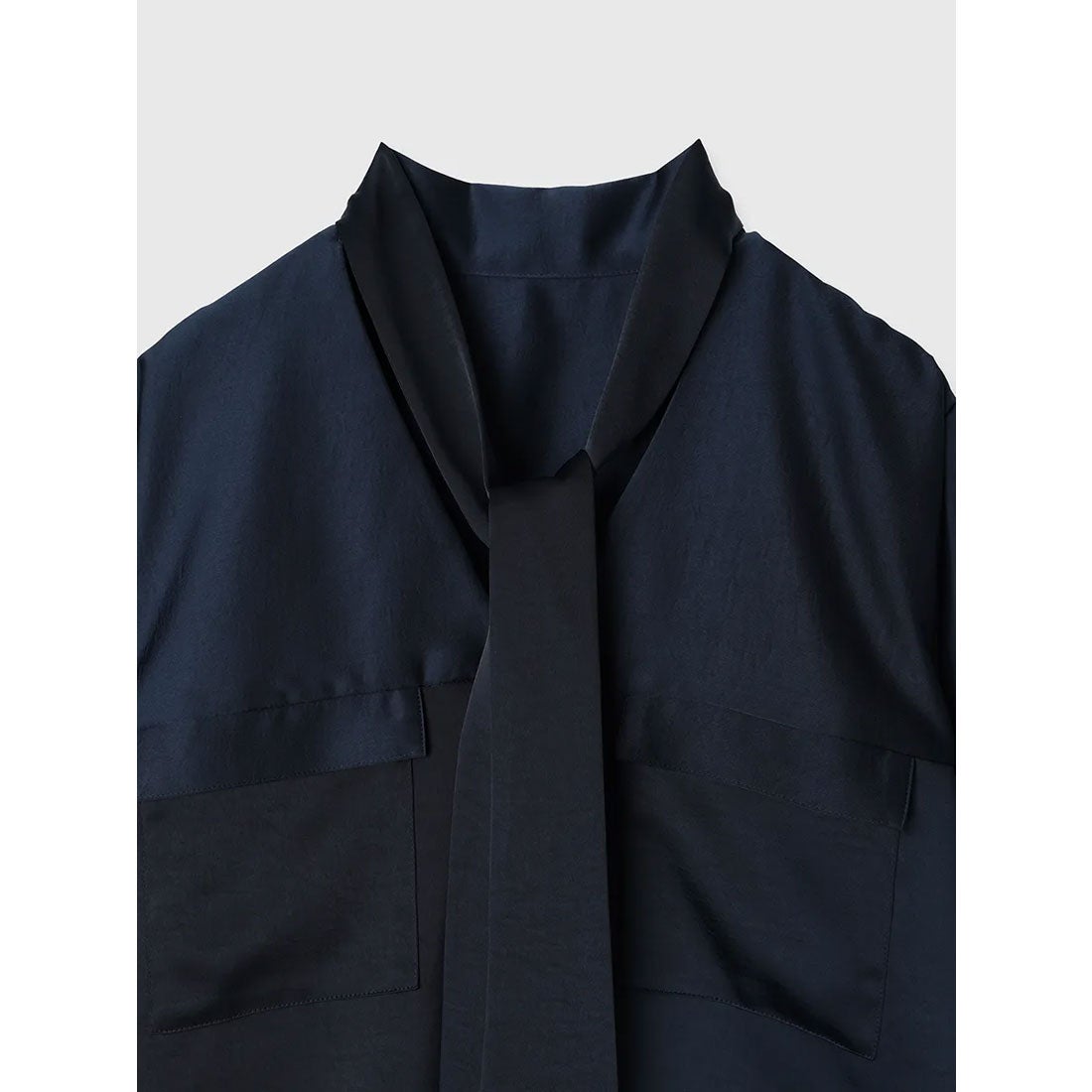 アニュアンス anuans サテンボウタイブラウス （NAVY） -ファッション