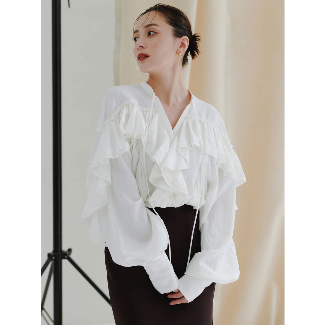 アニュアンス anuans リンクルラッフルブラウス （BEIGE