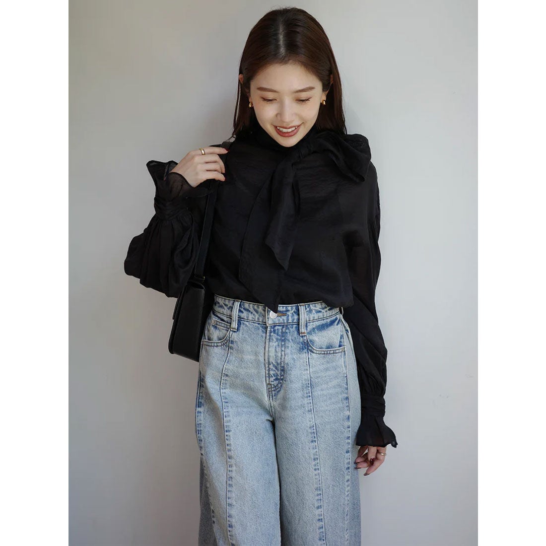 アニュアンス anuans ハイネックシアーボウタイブラウス （IVORY） -靴