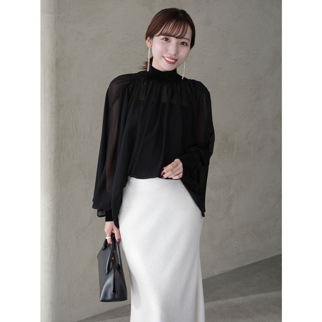 アニュアンス anuans ジョーゼットフレアブラウス （ICE BLUE