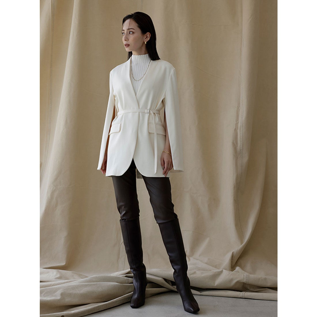 アニュアンス anuans ミドルレングススリットスリーブジャケット