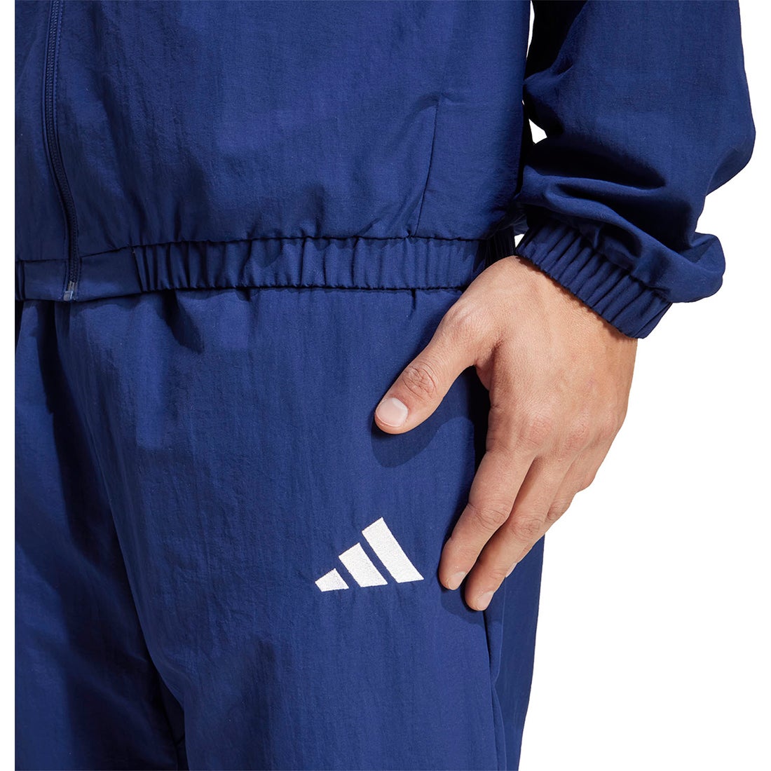 adidas アディダス エッセンシャル・スモール・ロゴ・ウーブン・パンツ