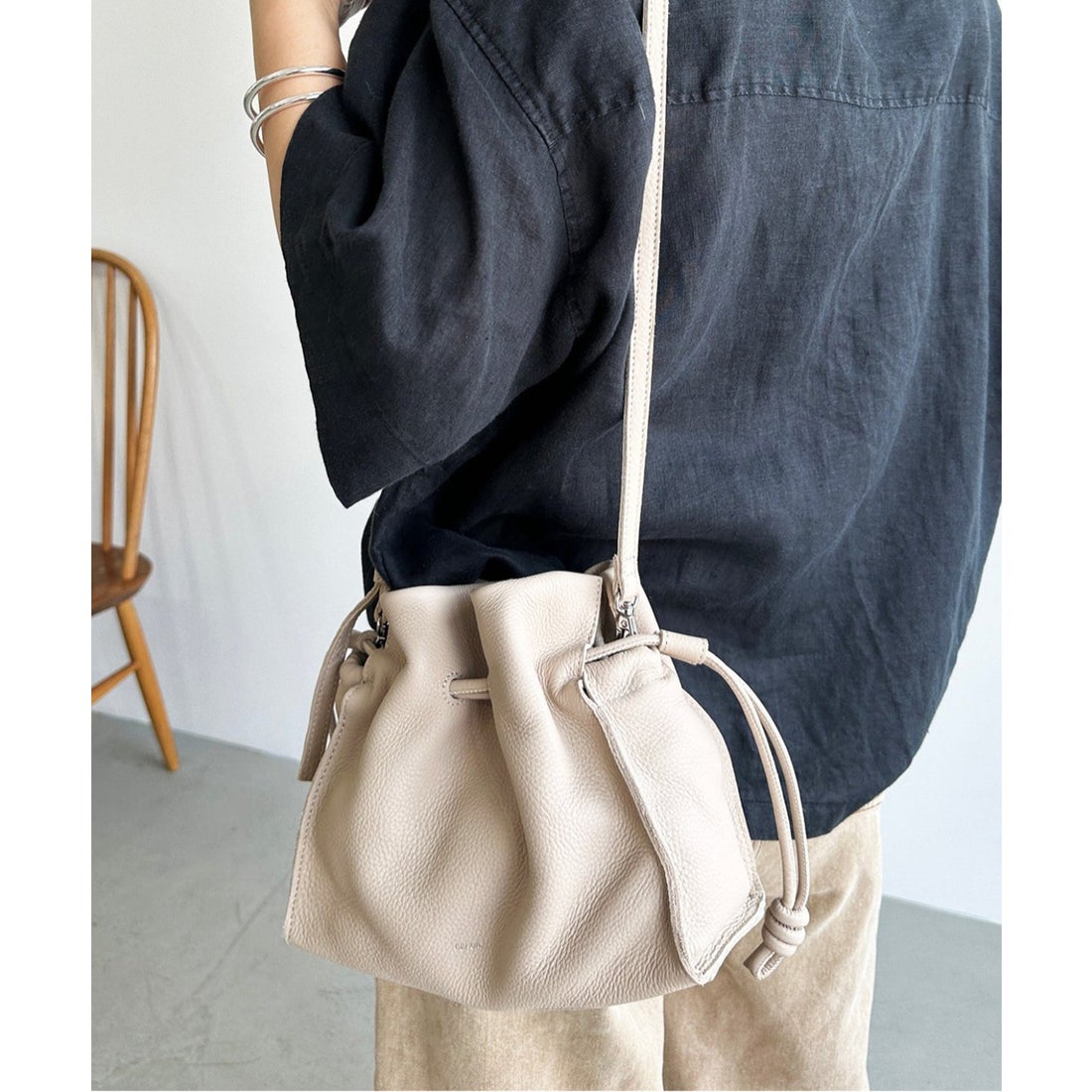 ビュレ Beau're 本革 カウレザー ショルダーバッグ レザーバッグ 牛革