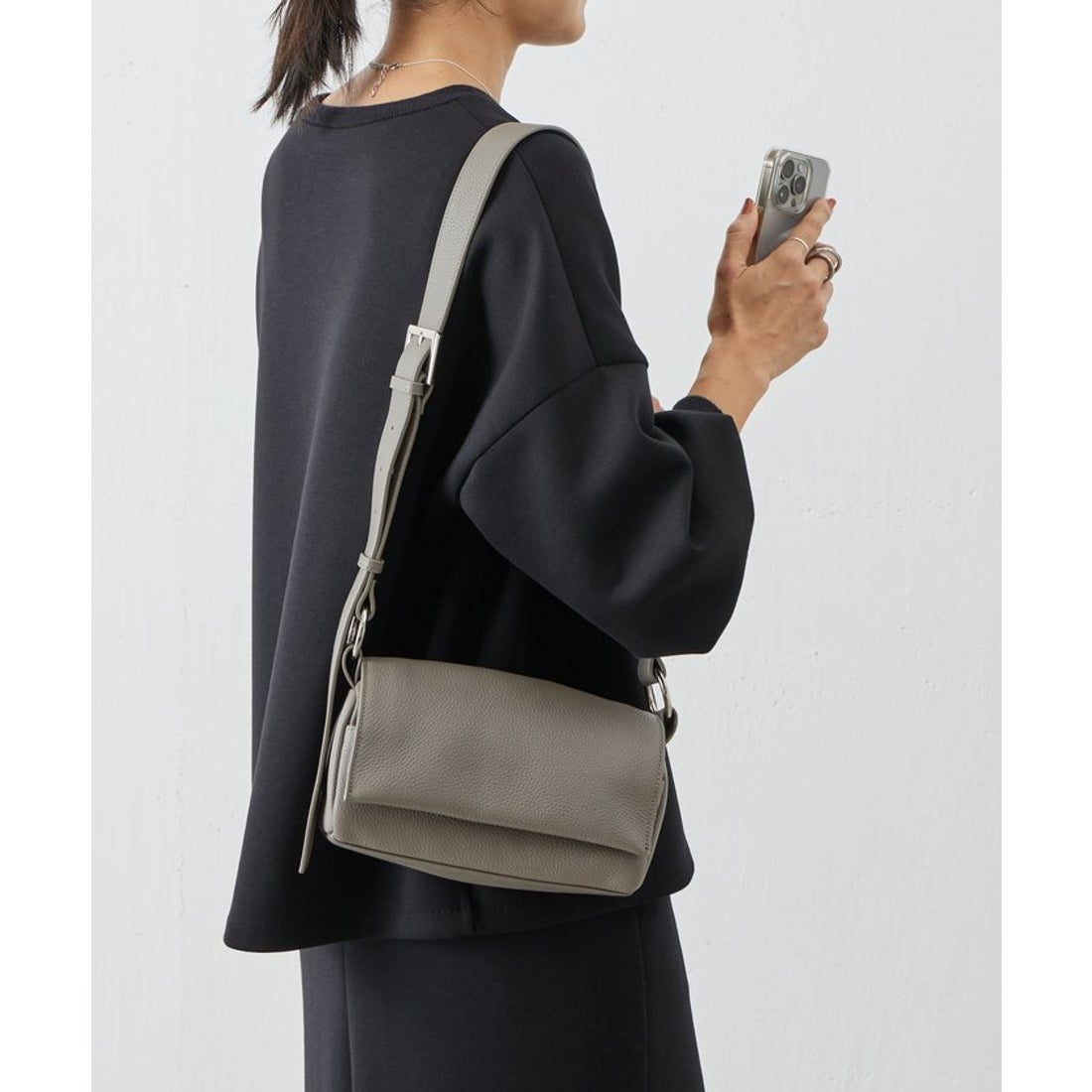 ビアズリー BEARDSLEY 《9/23(火)12時予約開始》ミニレザーボディ