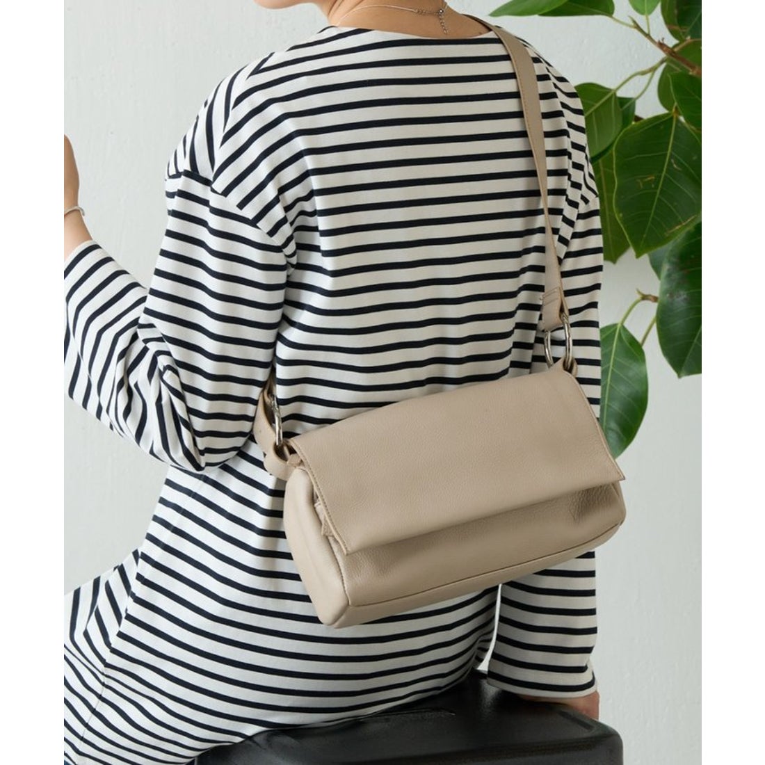 ビアズリー BEARDSLEY ボディバッグ （taupe） - ファッション通販 d