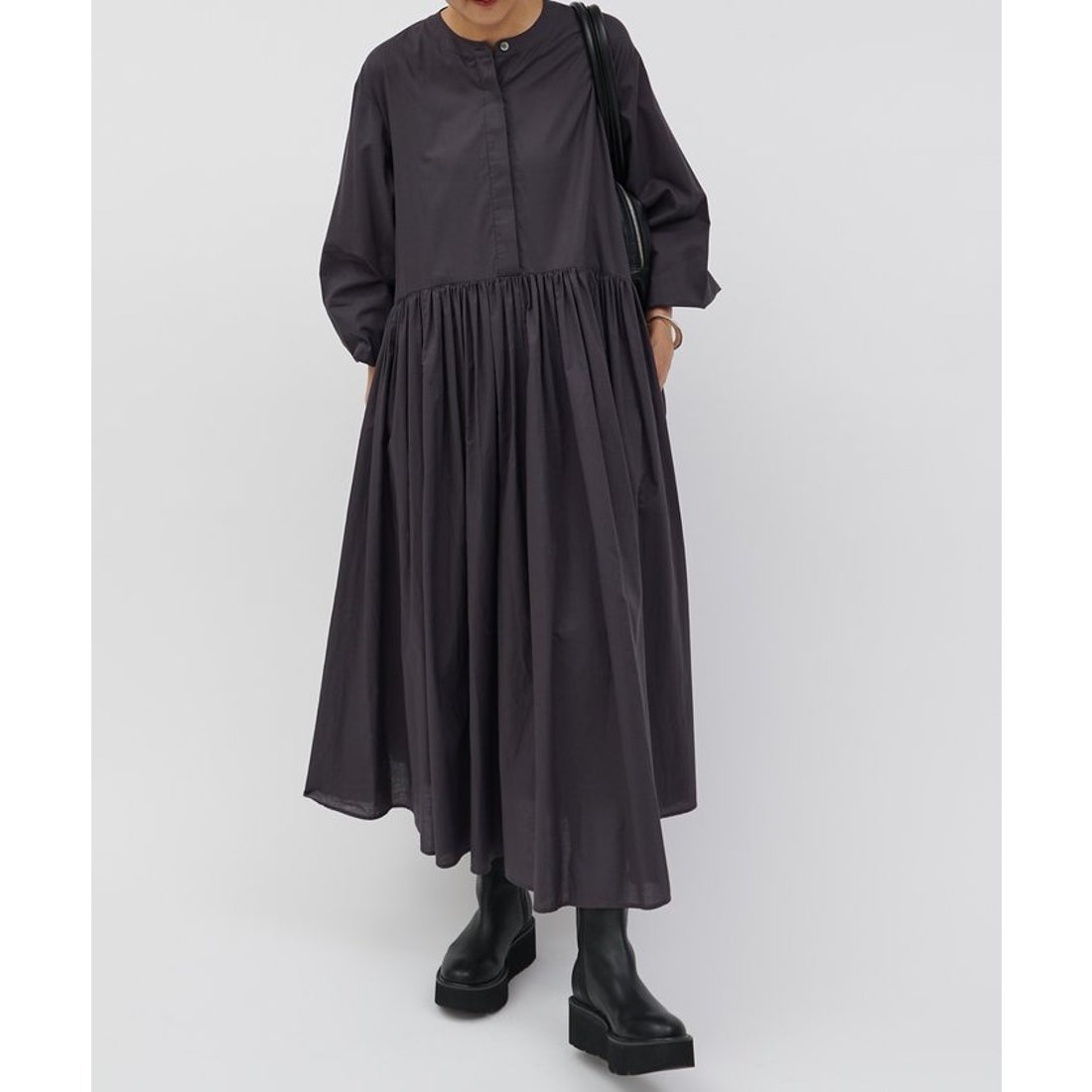 ビアズリー BEARDSLEY 《近日予約開始》レザーミドルブーツ （black