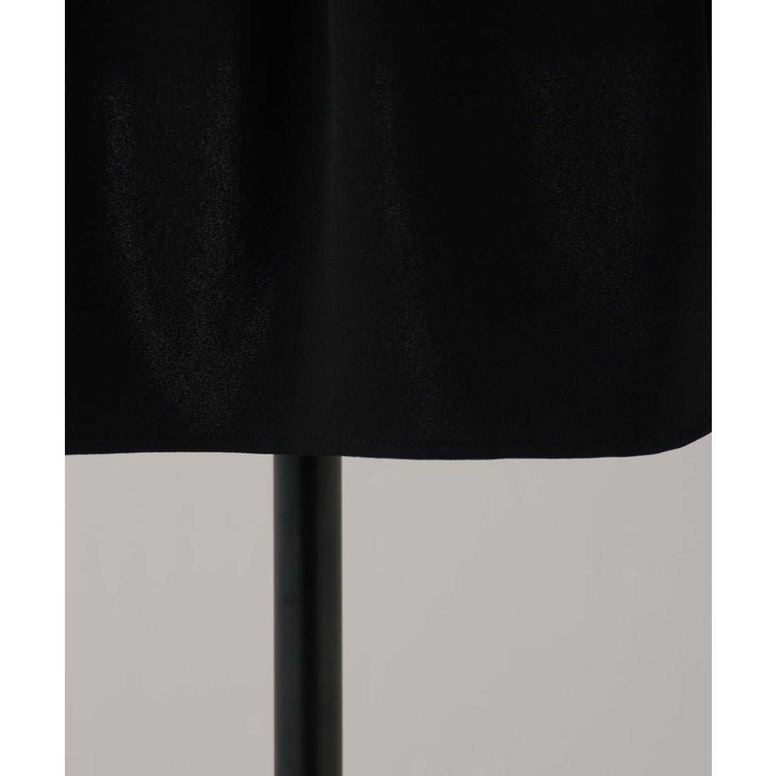 ビアズリー BEARDSLEY 《9/22(月) 18時－ホワイト予約開始》Tブラウス