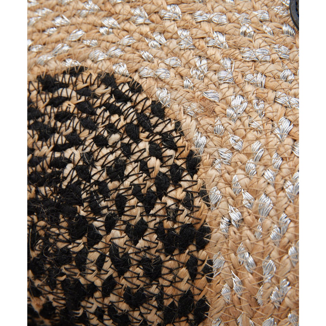 ガリャルダガランテ GALLARDAGALANTE 【Jhuri Shate】ハーフサークル