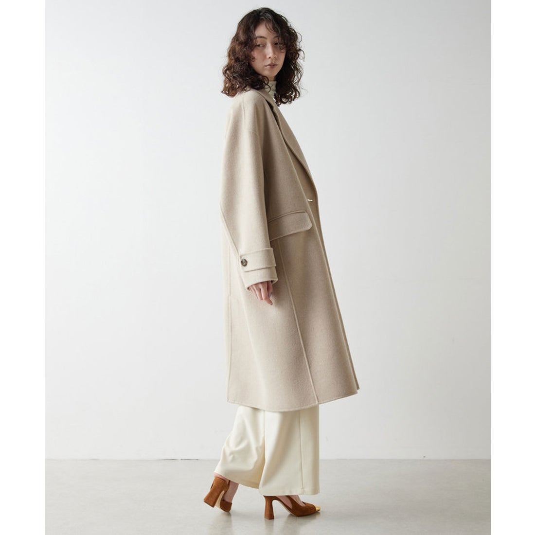 ガリャルダガランテ GALLARDAGALANTE チェスターコート （charcoal