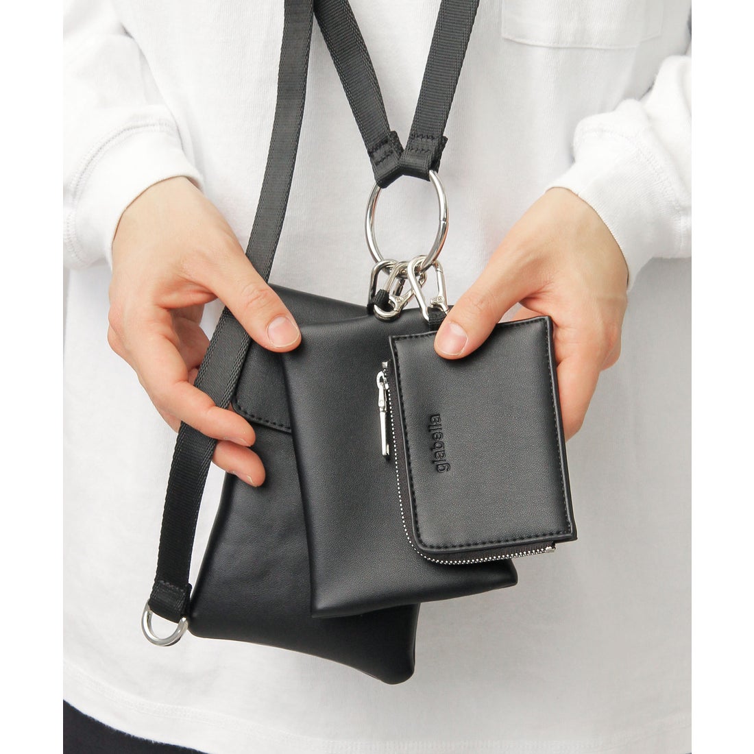 グラベラ glabella ショルダーバッグ 3連 マルチ ミニショルダーバッグ