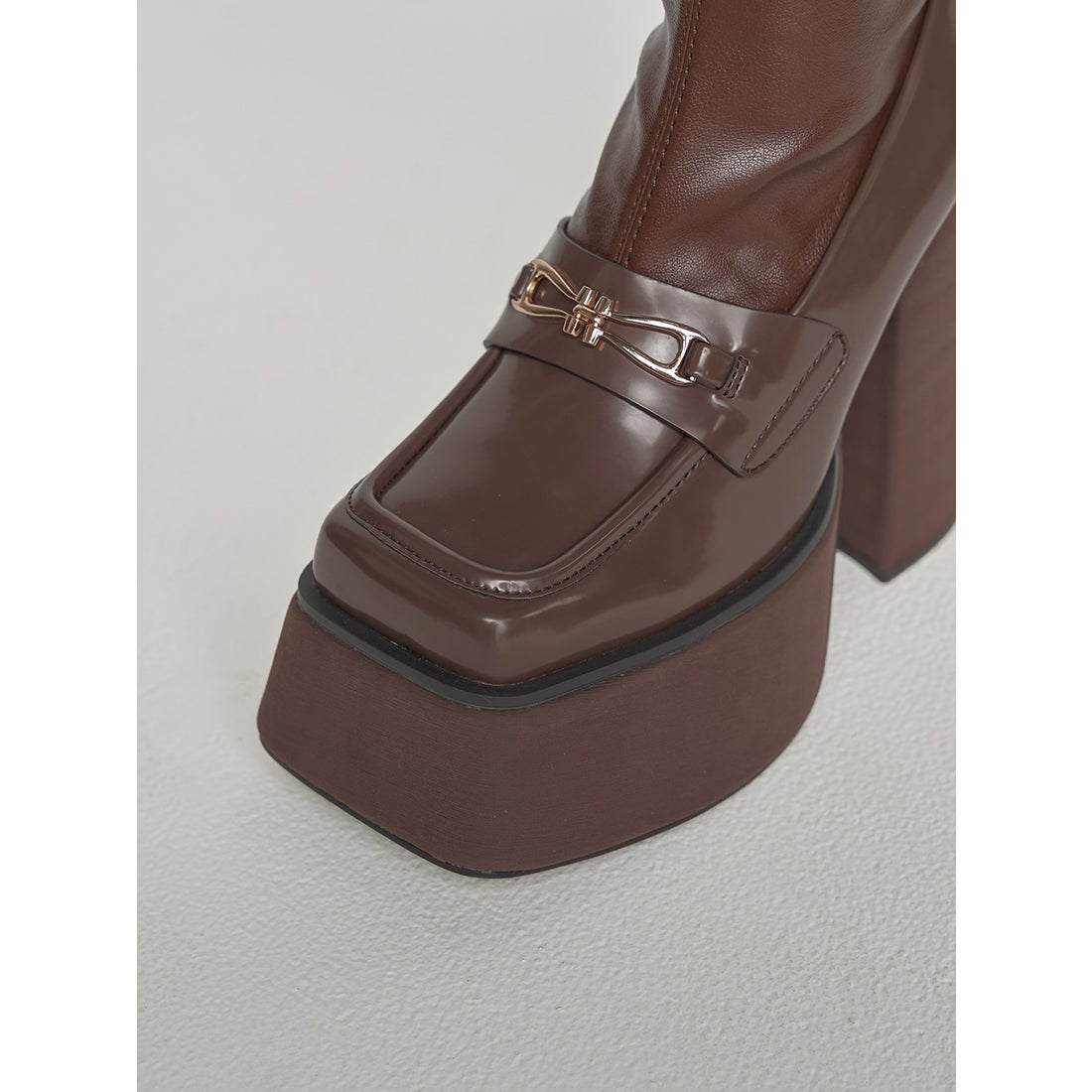 ダーリッチ Darich スクエアトゥショートブーツ （ブラック