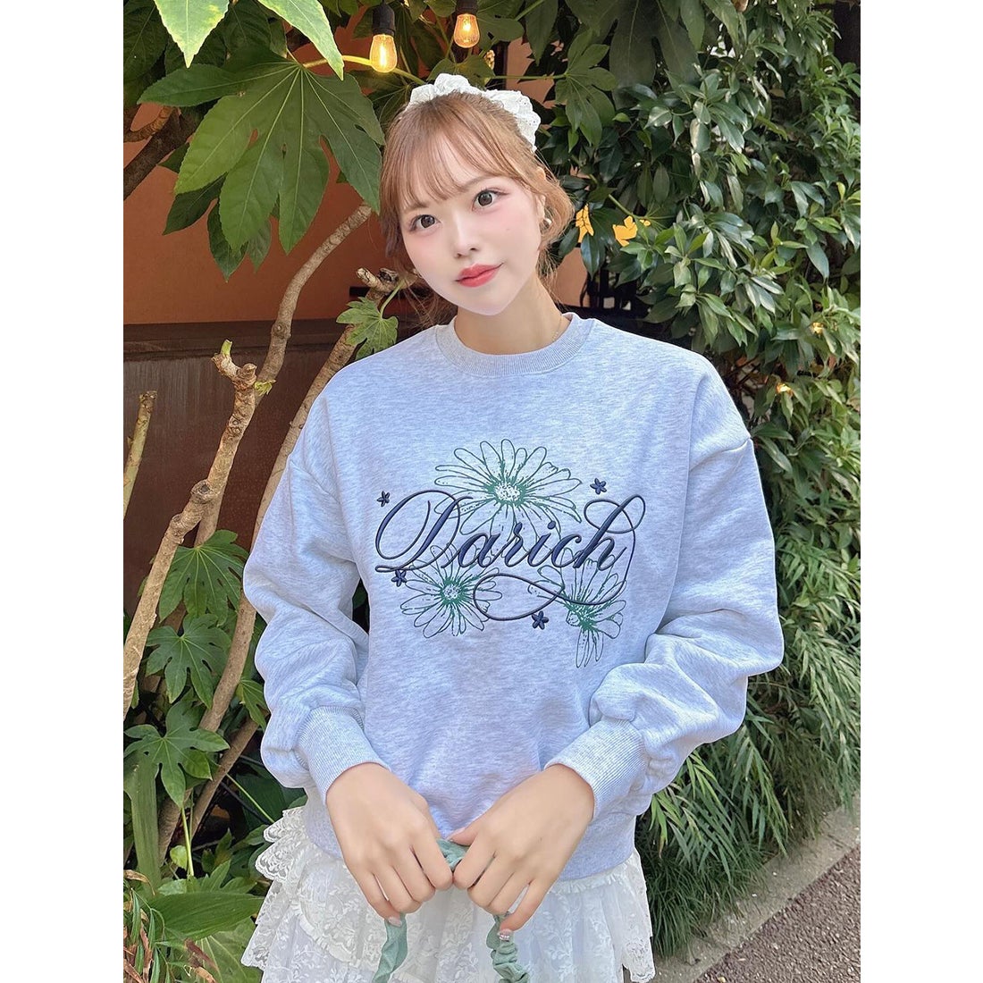 ダーリッチ Darich ガーベラモチーフプルオーバー （ライトグレー