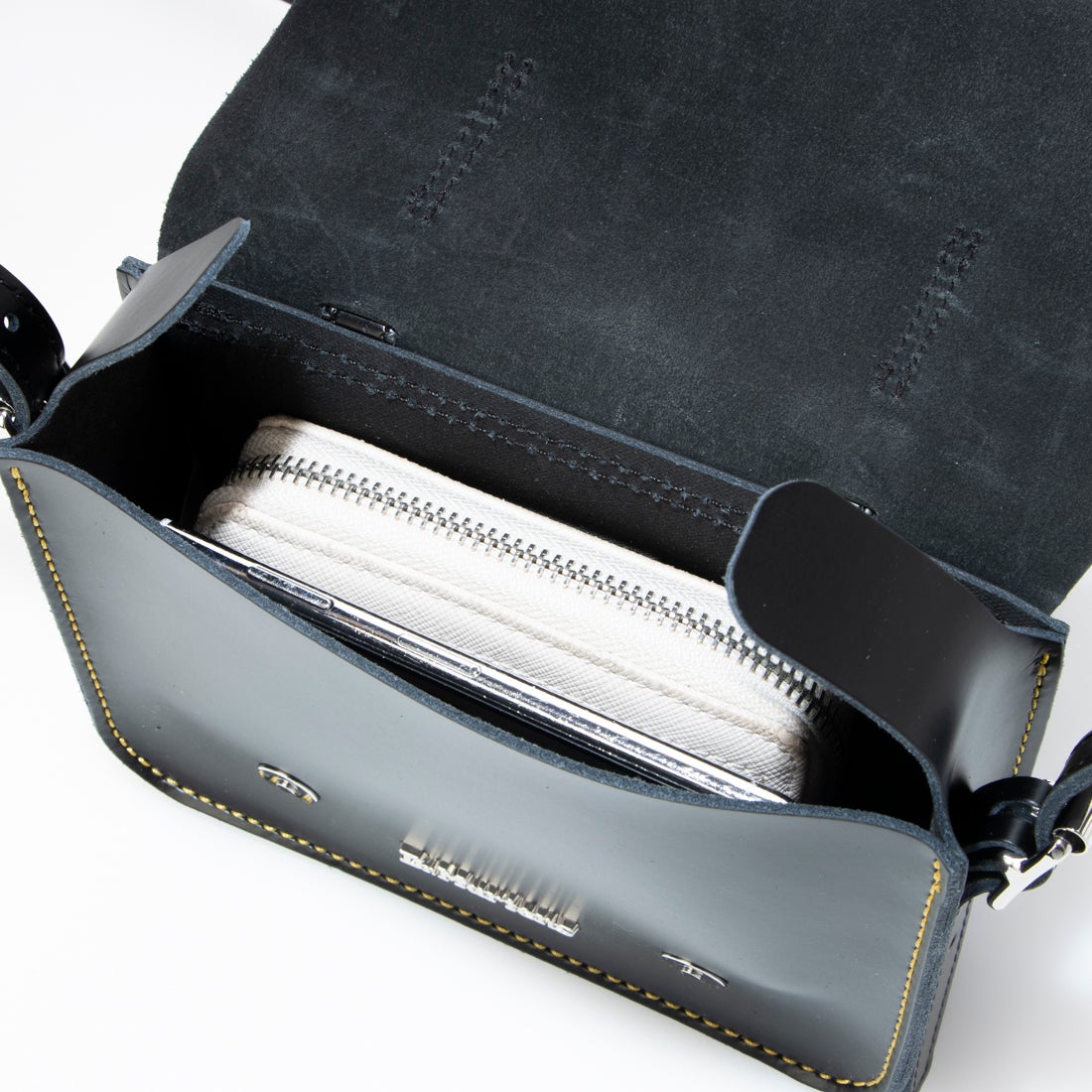 ドクターマーチン Dr.Martens レディース 7インチ サッチェルバッグ