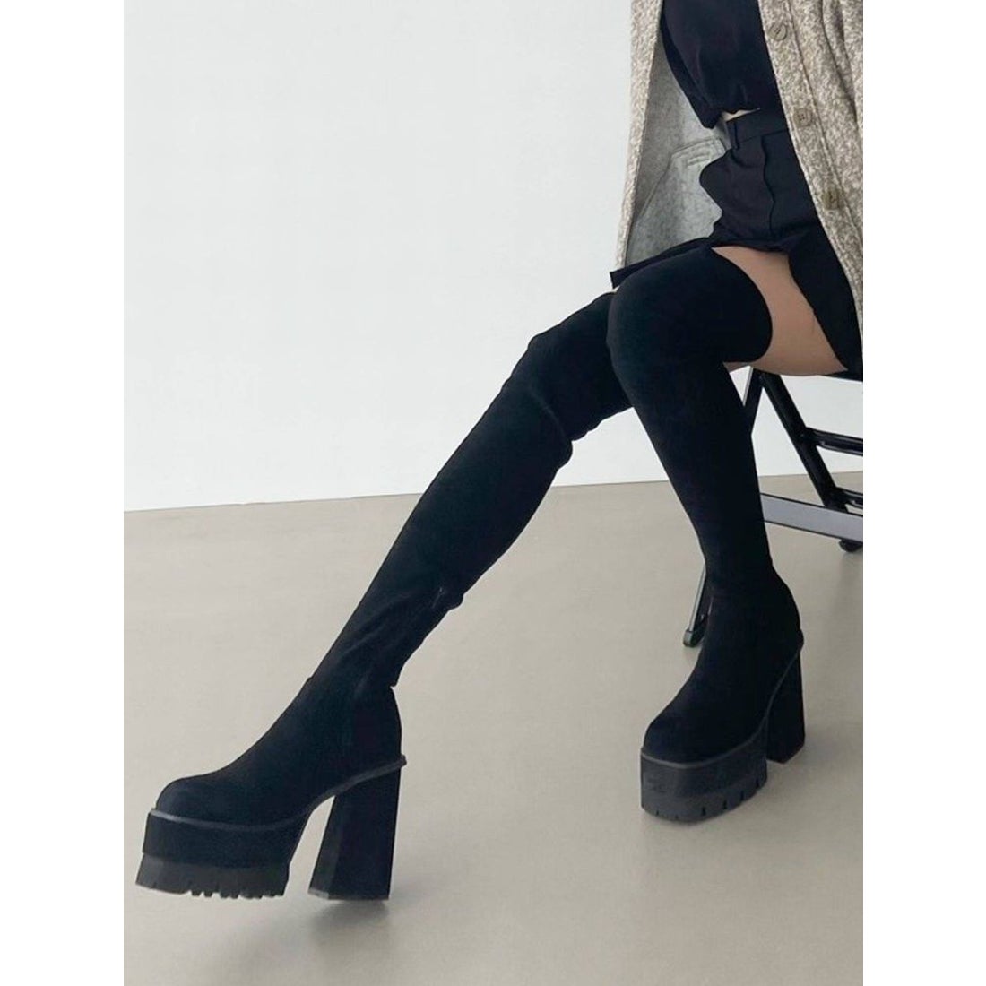 EMODA スクエアタンクロングブーツ（ブラック） -ファッション通販