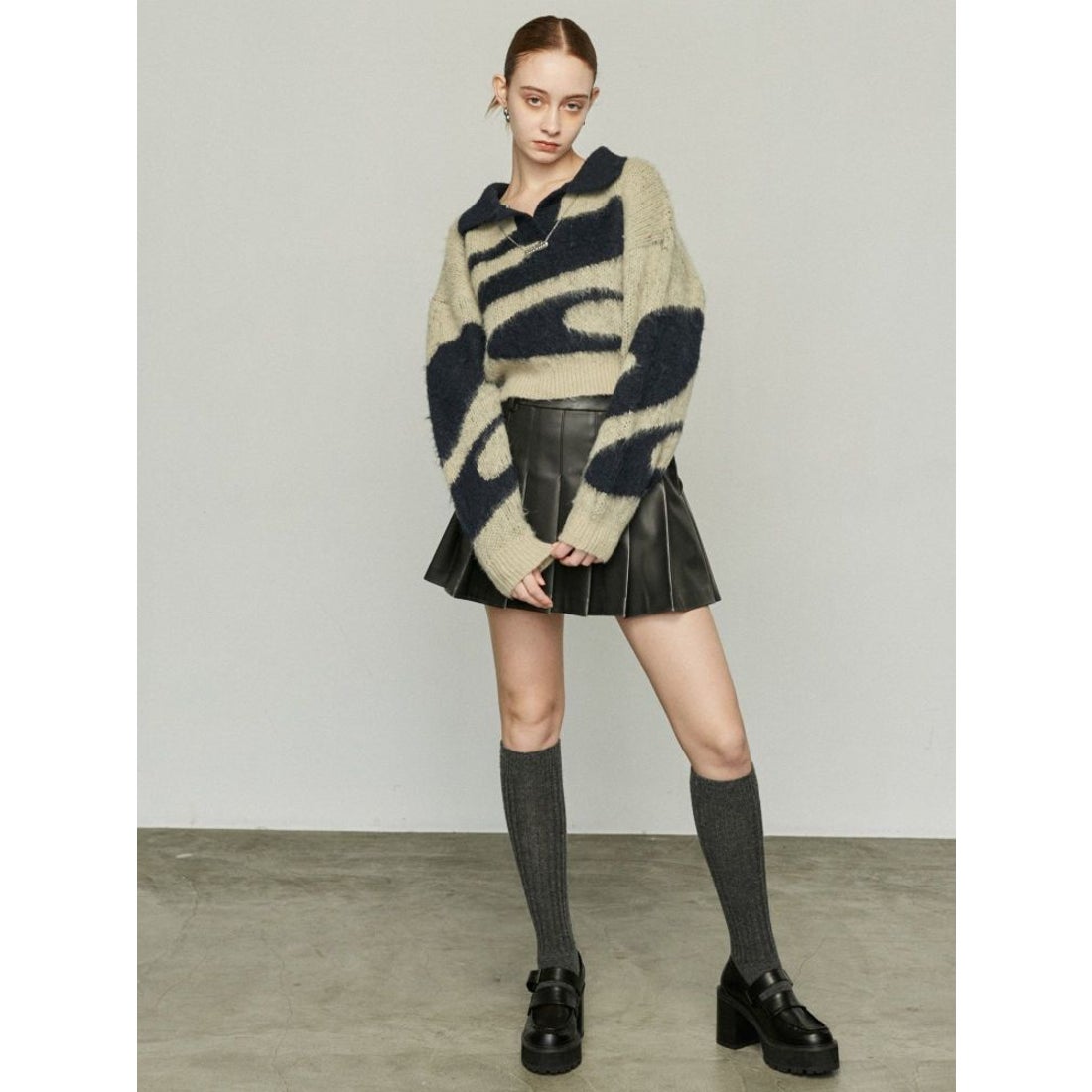 エモダ EMODA ベルトプラットフォームローファー （ブラック） -靴