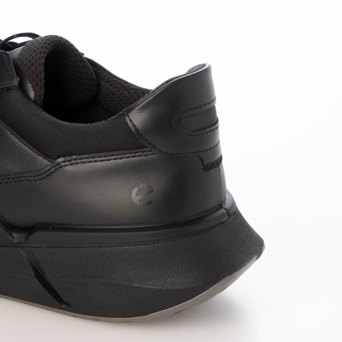 エコー ECCO メンズ 本革 アスレジャー スニーカー バイオム 2.2