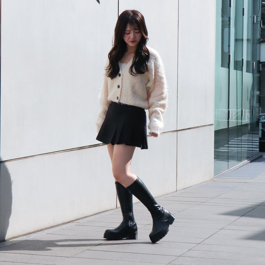 EVOL/イーボル】 ストレッチ厚底ブーツ IX5464 （ブラック） -【公式