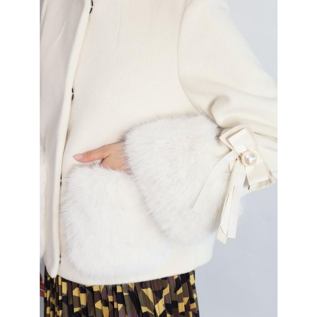 フェンネル FENNEL リボン袖ファーアクセントショートコート