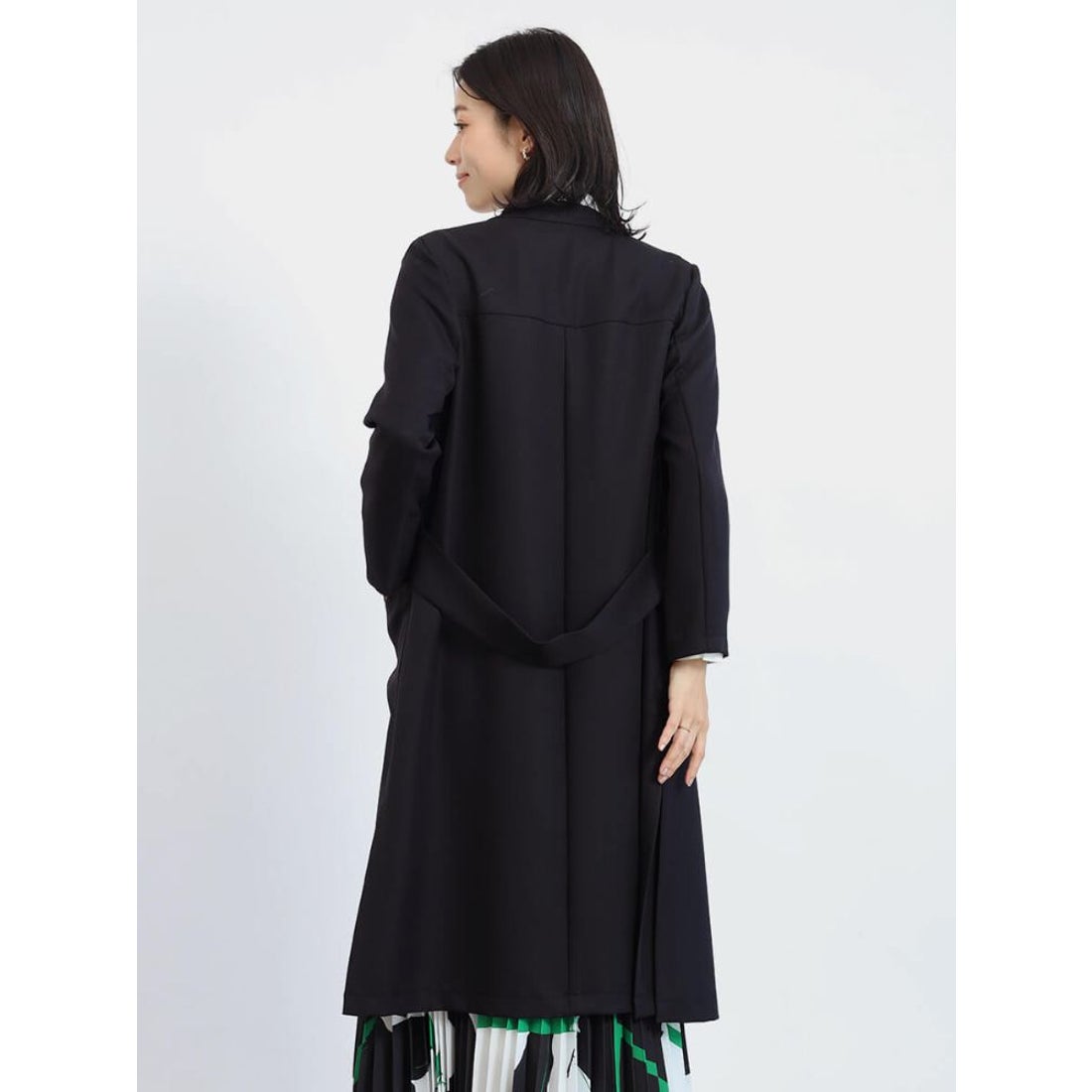 フェンネル FENNEL Vネックノーカラーロングコート （ブラック） -靴