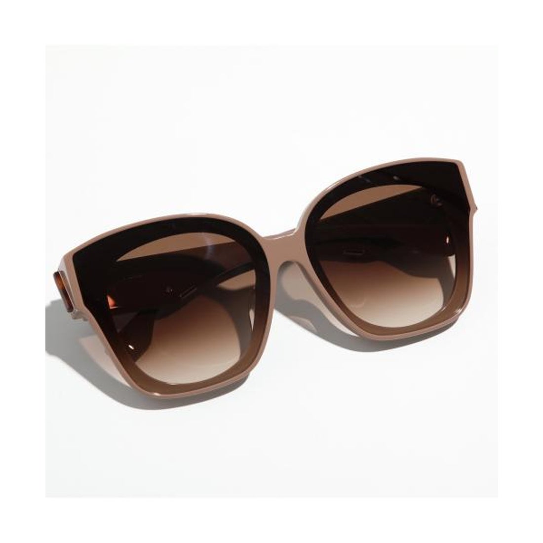 フェンディ FENDI FENDI サングラス FE40098F バタフライ型 セル