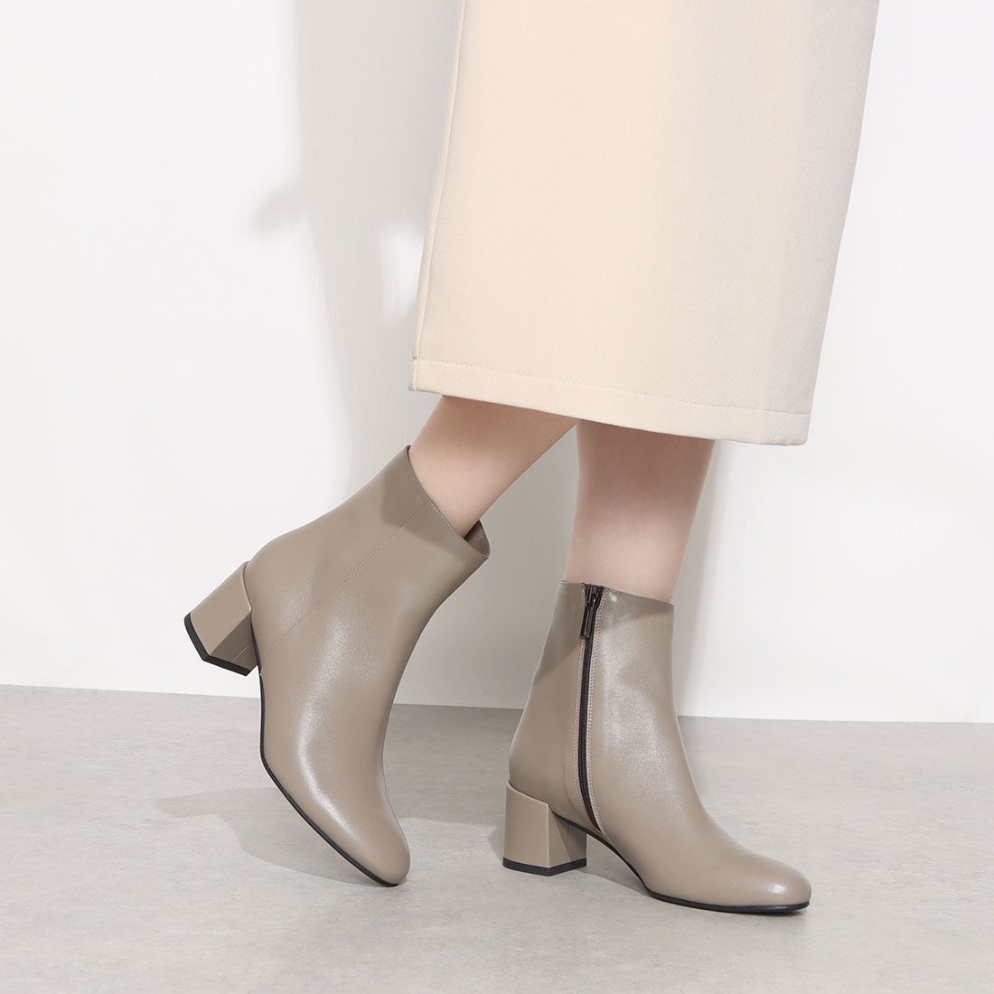 ファビオルスコーニ FABIO RUSCONI ショートブーツ （グレー） -waja