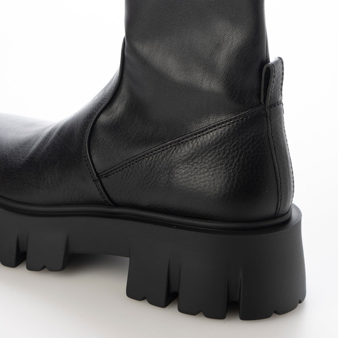 ファビオルスコーニ FABIO RUSCONI トラックソールストレッチショート