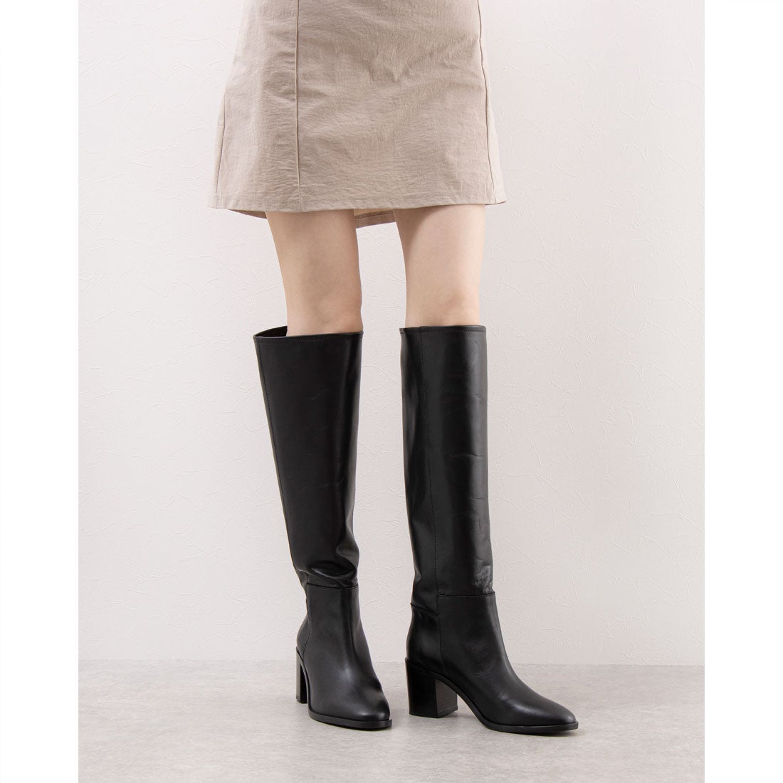 ファビオルスコーニ FABIO RUSCONI ラウンドトウスタックヒールロング