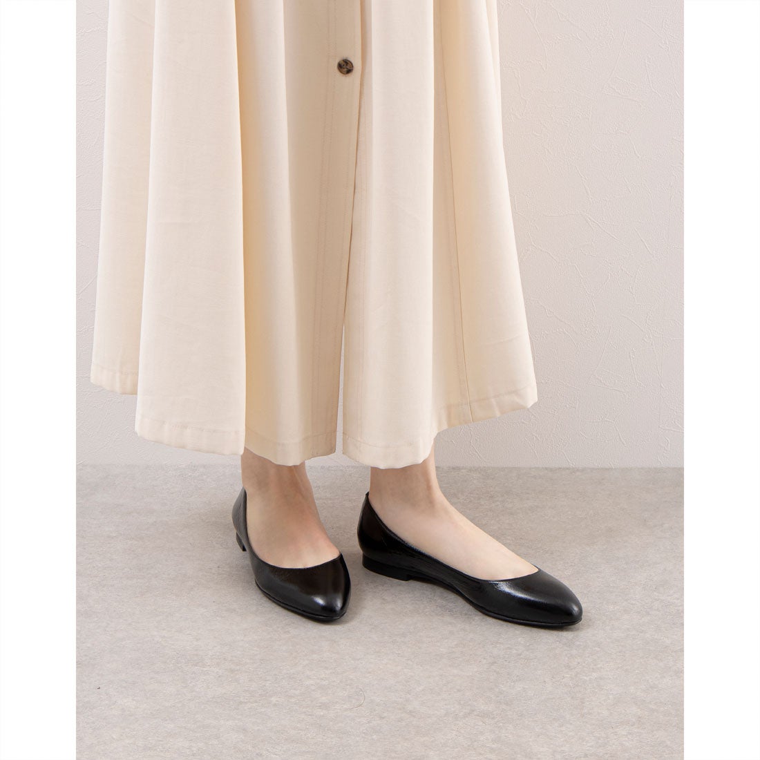 ○ファビオルスコーニ FABIO RUSCONI フラットパンプス （ブラック