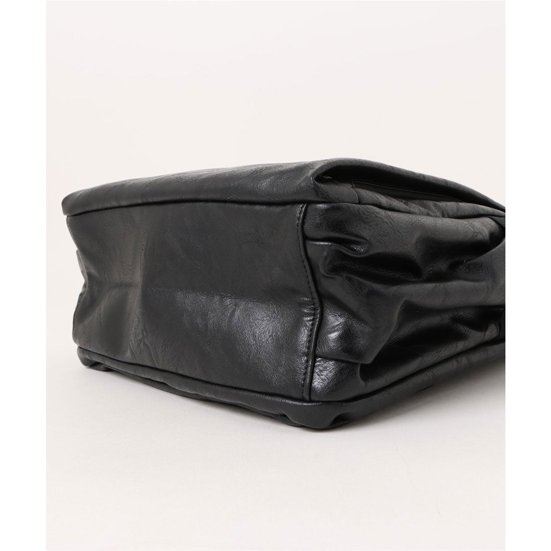 フロージュ florge 【A4収納可・撥水PU】 2WAY レザータッチスクエア