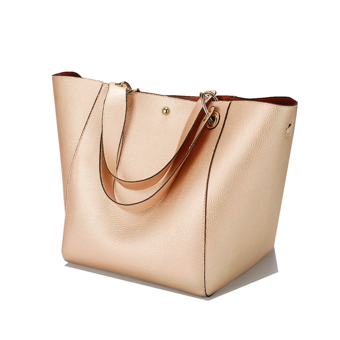 フロージュ florge 【A4収納可】【仕切りになるポーチ付】大容量