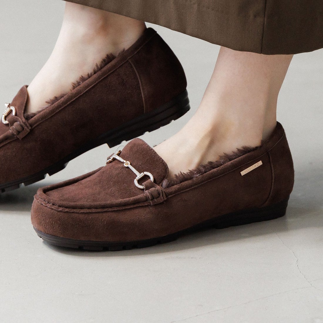 ヒミコ 卑弥呼 ビジュービットふわふわモカシン/651320 （ブラック