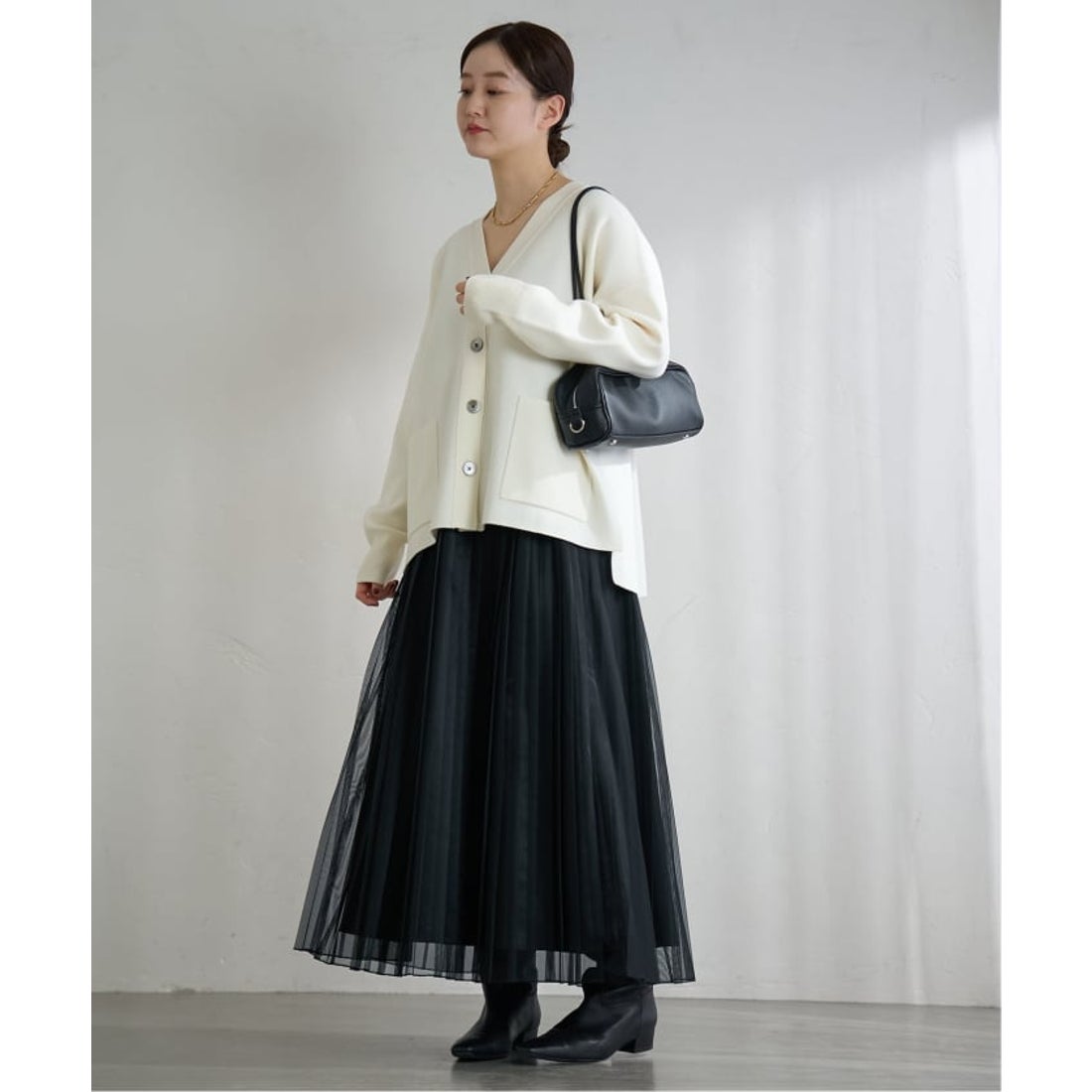 イエナ IENA 《予約》スーパーファインスムースVネックミドル