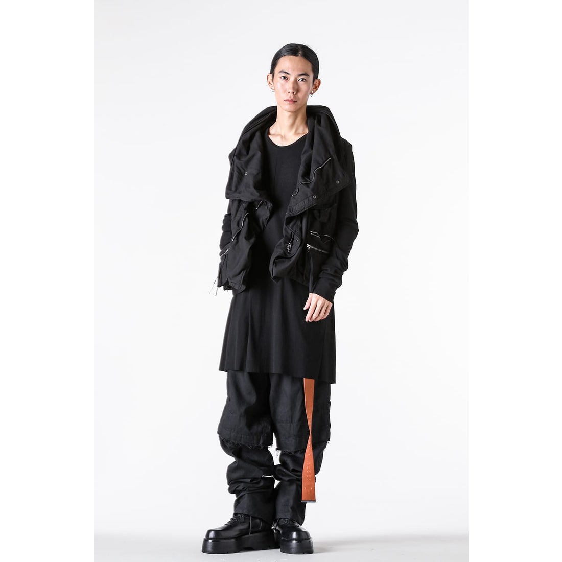 ユリウス JULIUS COTTON SATIN BACK VEST （BLACK） -FASCINATE