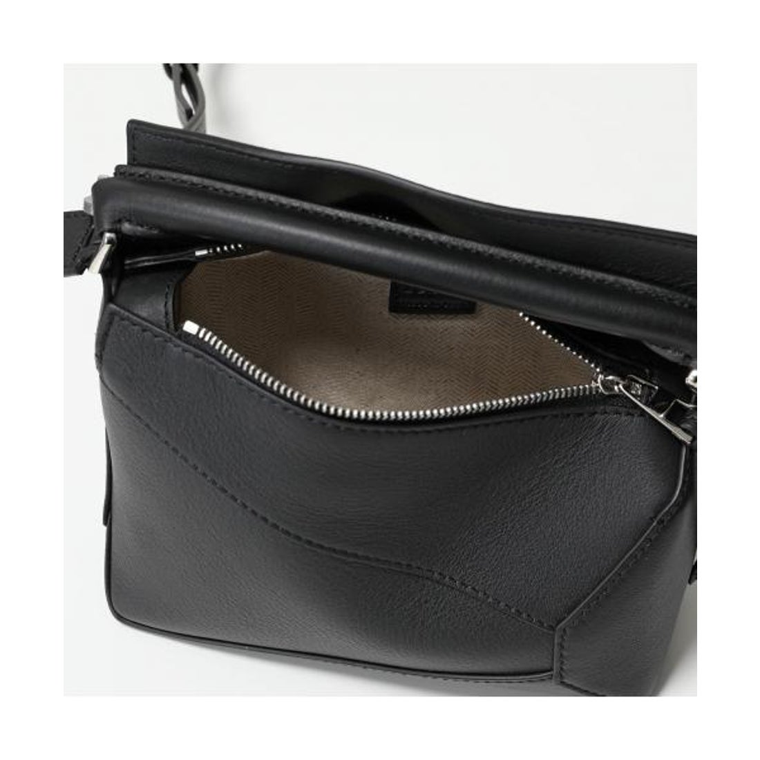 ロエベ LOEWE LOEWE バッグ PUZZLE EDGE MINI パズル ミニ A510P88X26