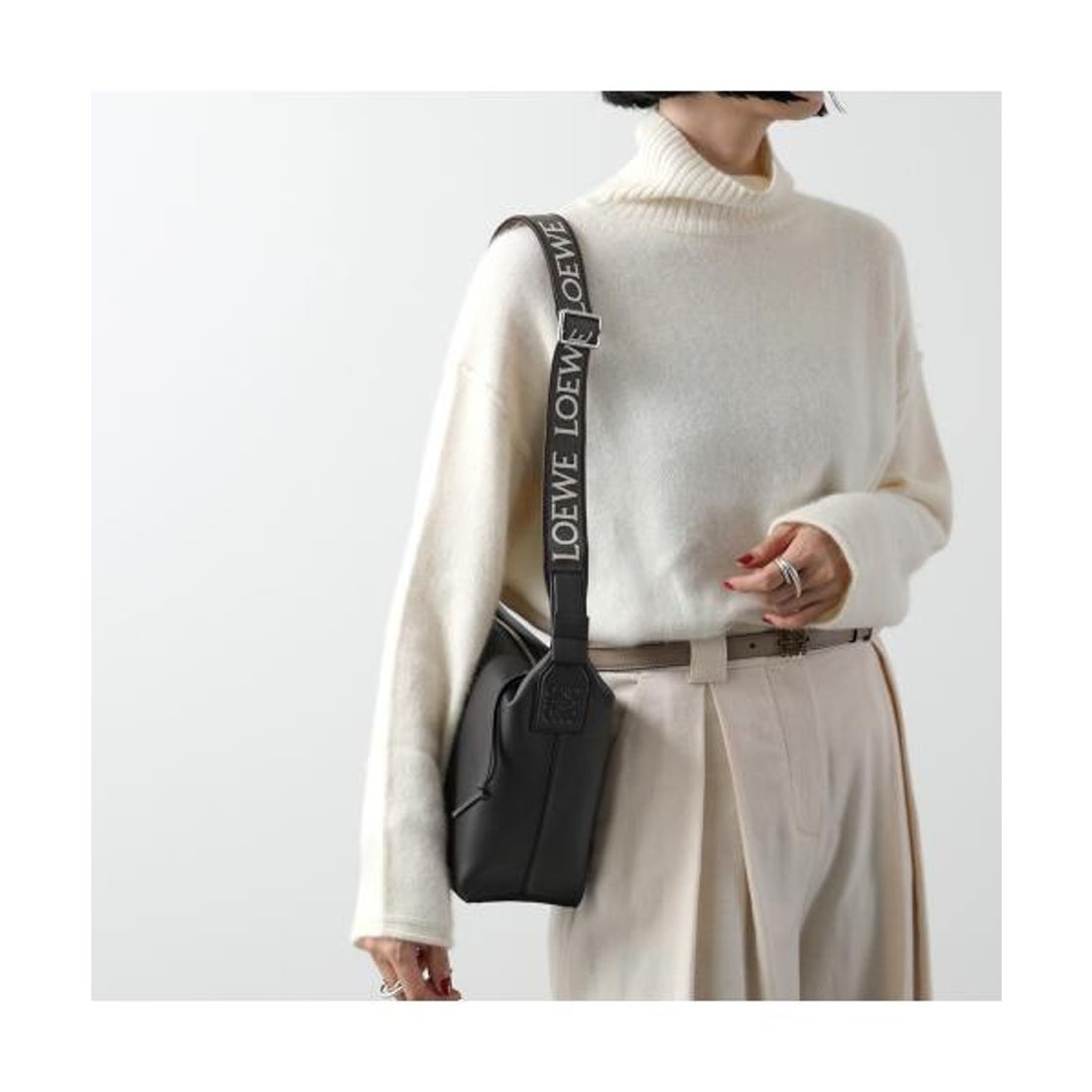 ロエベ LOEWE LOEWE ショルダーバッグ CUBI キュービィ （1220/DARK