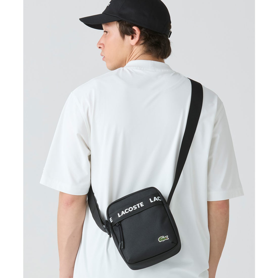 ラコステ LACOSTE ネオクロコ ロゴショルダーバッグ（ブラック） -靴