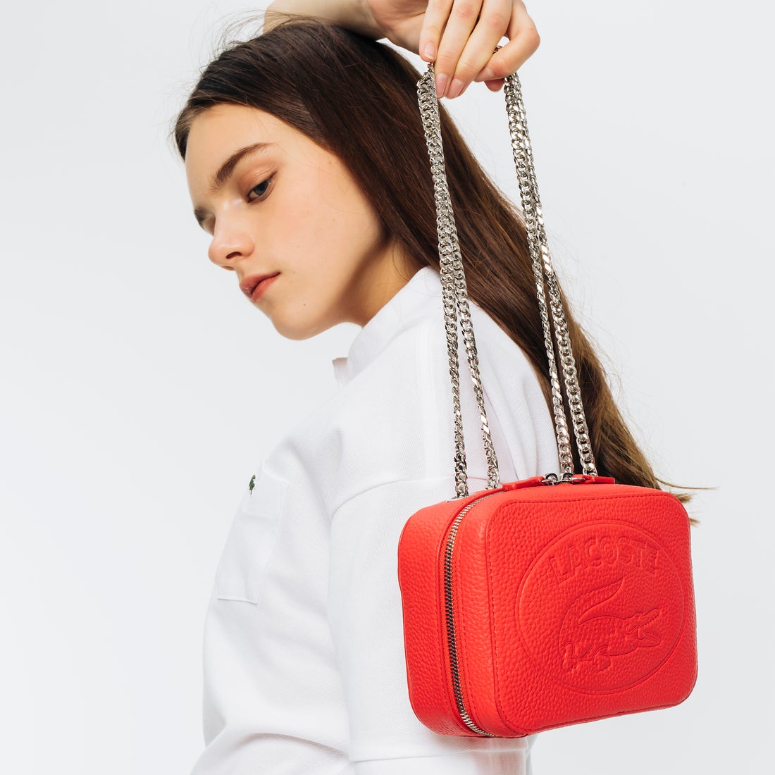 ラコステ LACOSTE CROCO CREWチェーンハンドルバッグ （シルバー） -靴