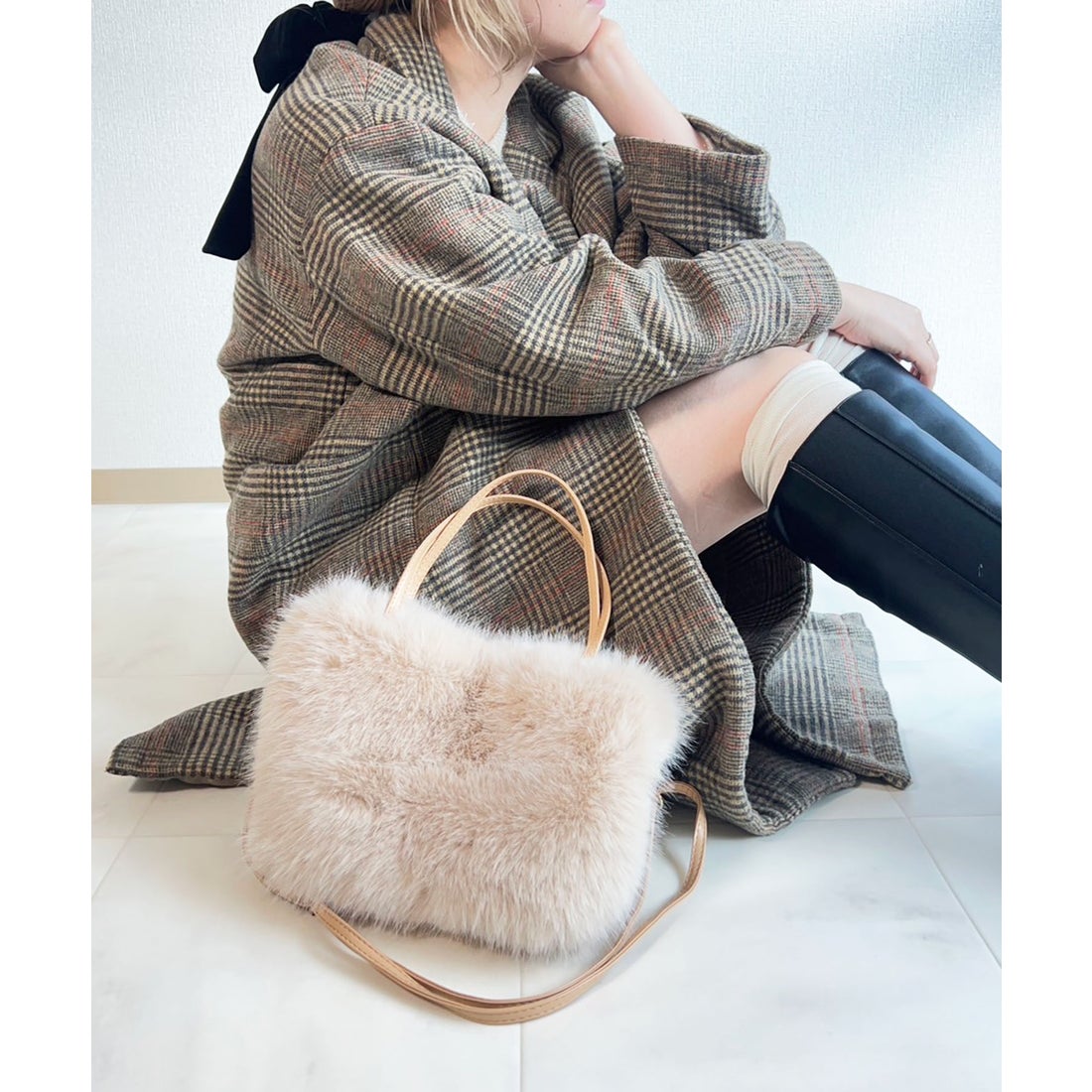 ラスドット lus. フェイクファー2WAYバッグ （ベージュ） -靴