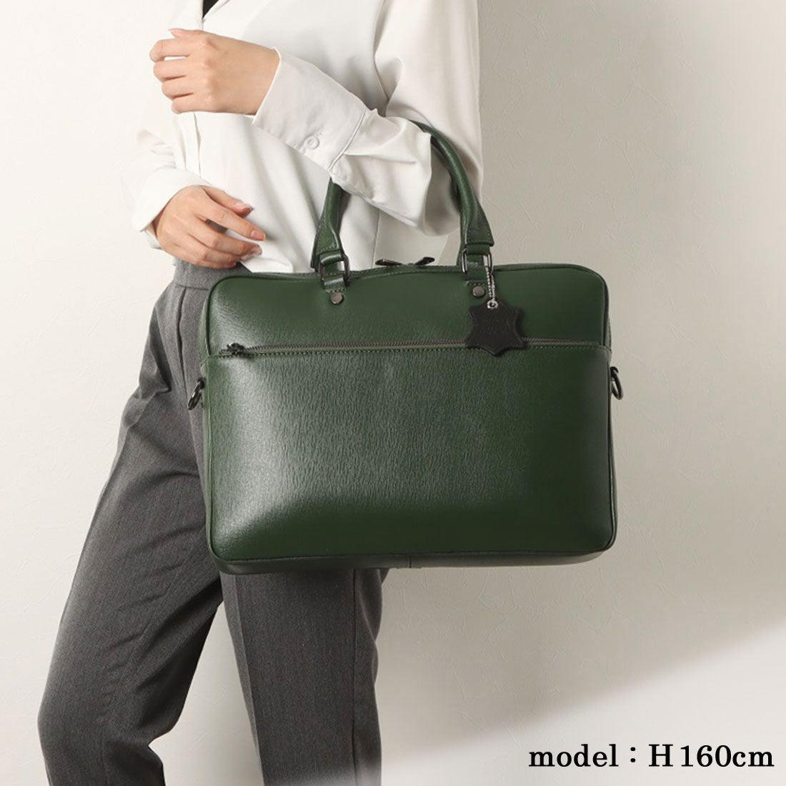 モードフルーレ MODE FOURRURE イタリアンカーフフロントポケット付